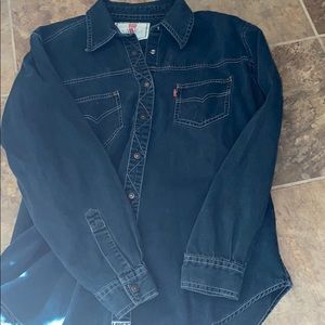 Vintage Levi’s denim shirt